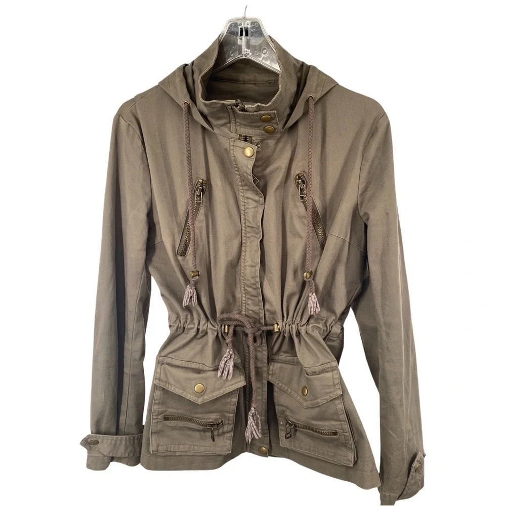 Kenna-T Olive Green Utility Jacket Cinched Waist Bronze Metal Detail Size Medium